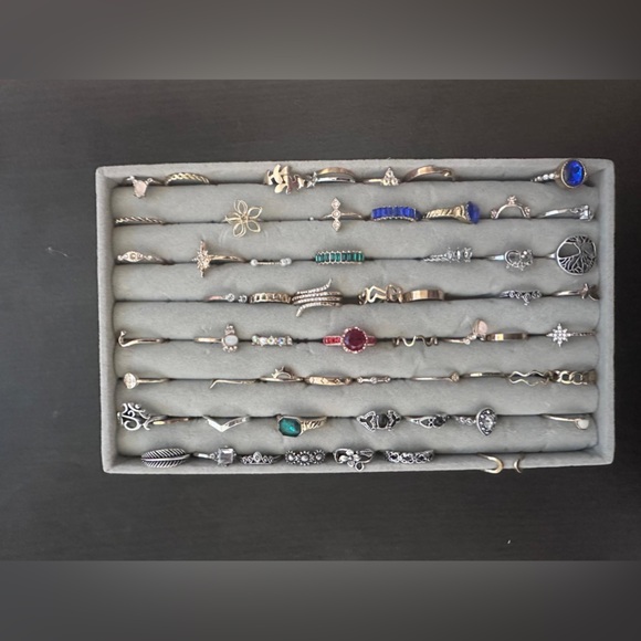 Women silver plated Finger Rings, For Party Mix Style Jewelry. - Picture 4 of 9